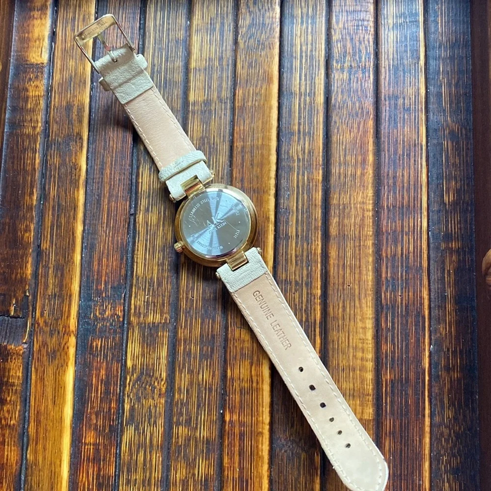 Anne Klein watch EUC beige/cream leather strap